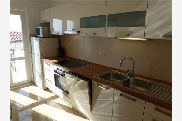 Apartment A1, for 8 persons