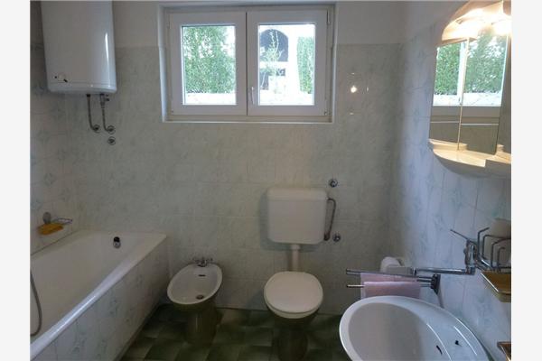 Apartment A1, for 8 persons