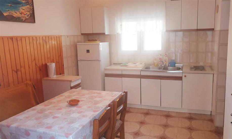 Apartment A2, for 3 persons