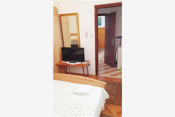 Apartment A2, for 3 persons