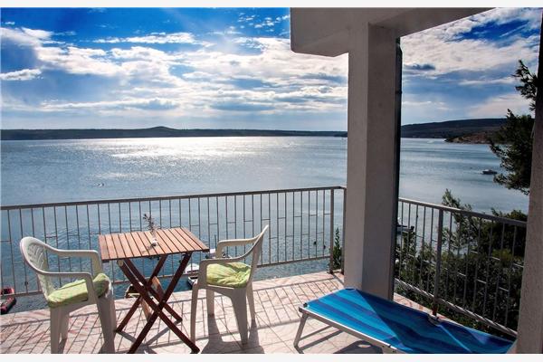 Apartment A1, for 3 persons