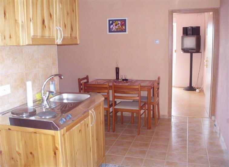 Apartment A2, for 3 persons