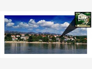 Lägenheter Dubravko Maslenica (Zadar), Storlek 35,00 m2, Luftavstånd till havet 2 m, Luftavståndet till centrum 100 m