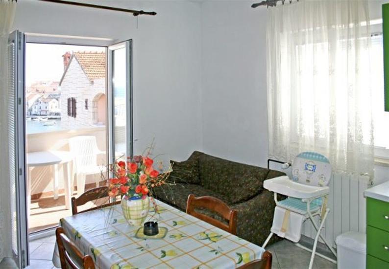Apartment A2, for 3 persons