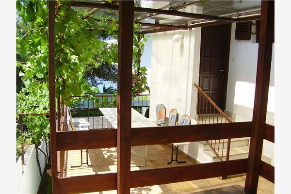 Apartment A3, for 5 persons