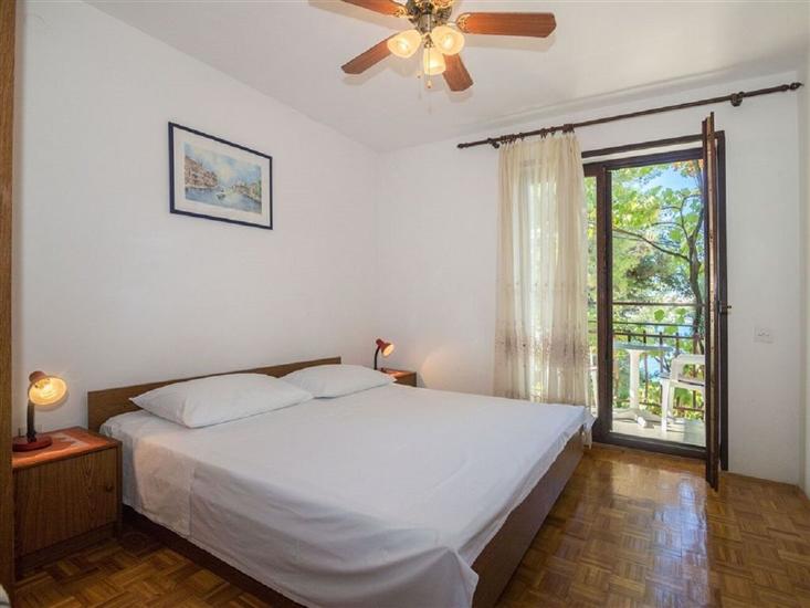 Apartment A3, for 5 persons