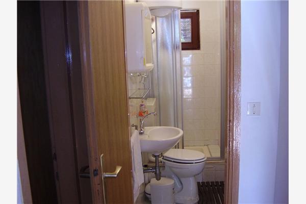 Apartment A3, for 5 persons