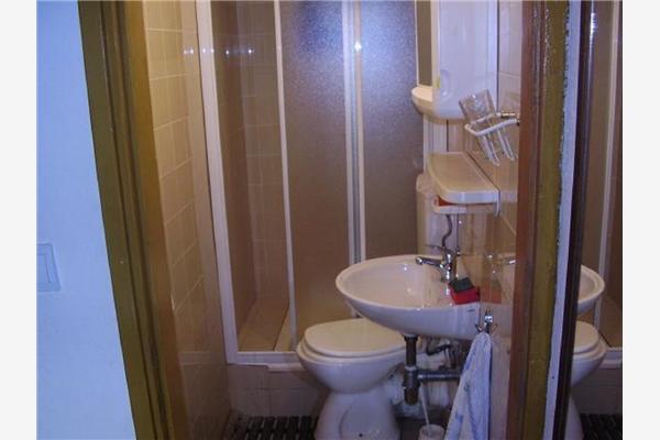 Apartment A4, for 5 persons