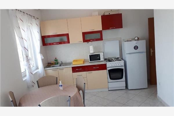 Apartment A2, for 4 persons