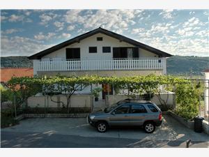 Apartment Kvarners islands,BookČerkez)From 171 €