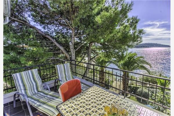 Apartment A2, for 6 persons