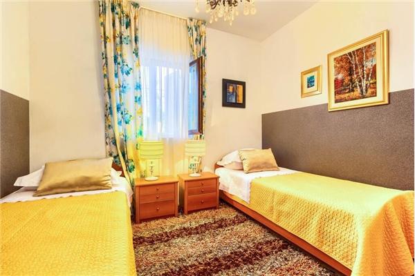 Apartment A1, for 6 persons