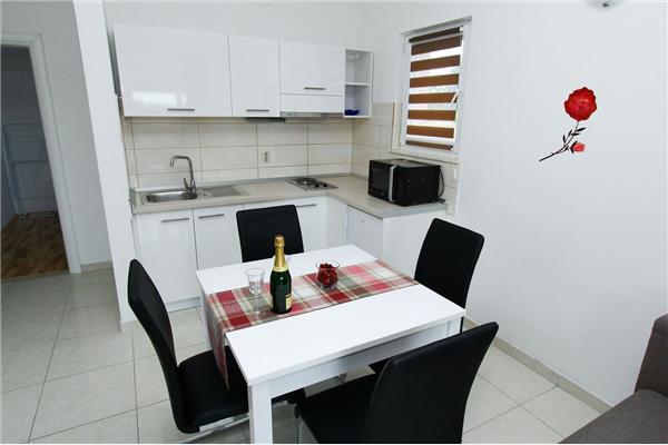 Apartman A2, na 4 osebe