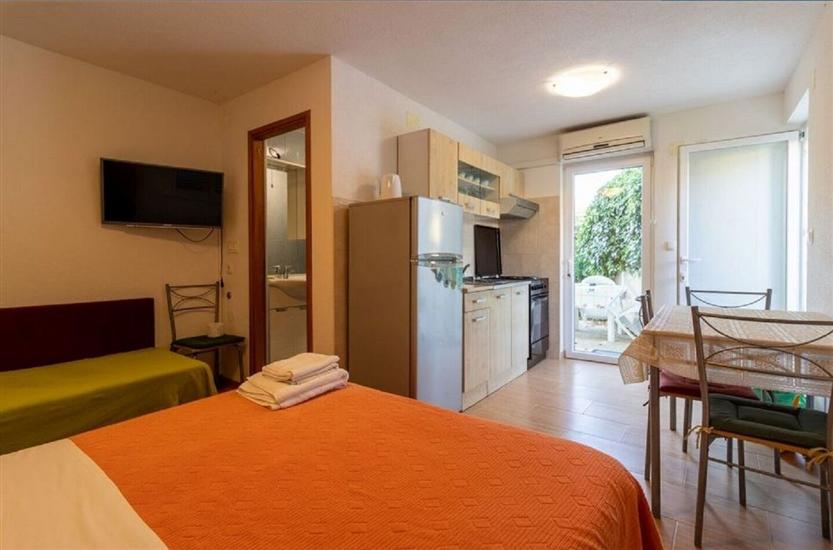 Apartment A2, for 2 persons