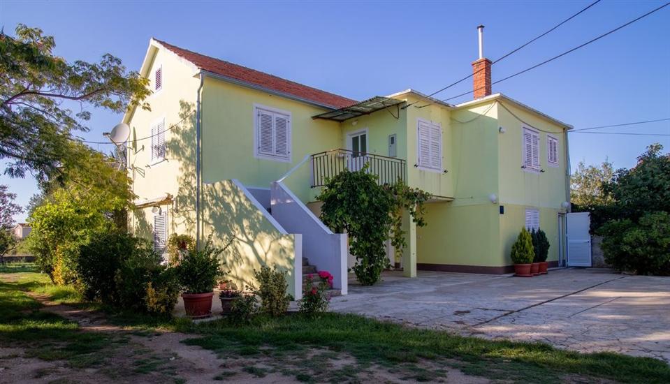 Apartments Mir