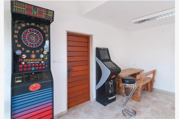 House K1, for 12 persons