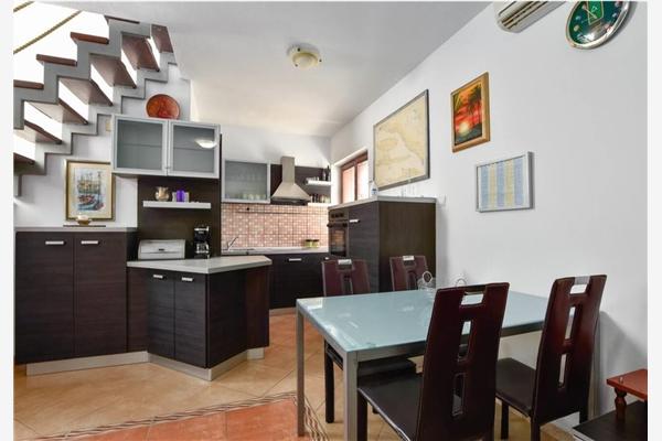 House K1, for 12 persons