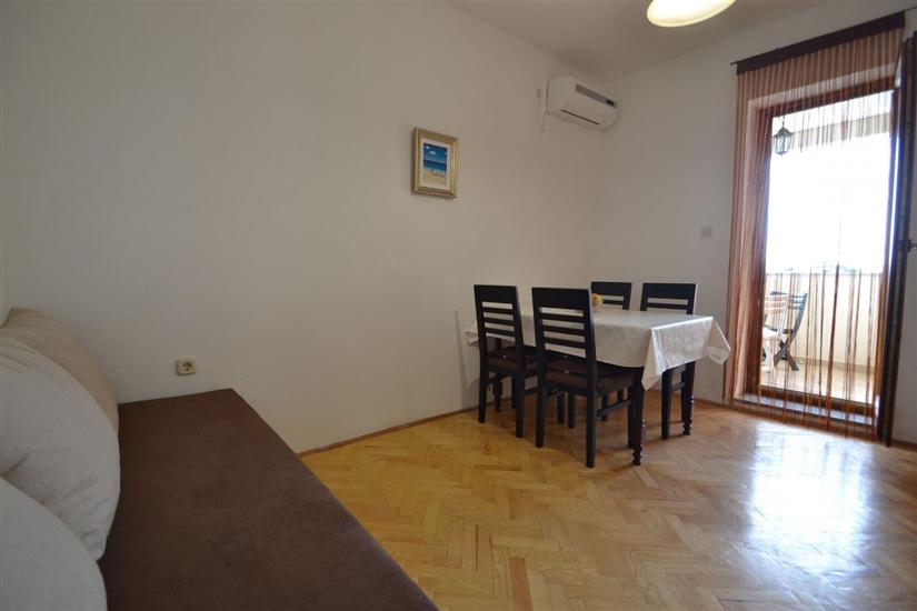 Apartment A2, for 4 persons