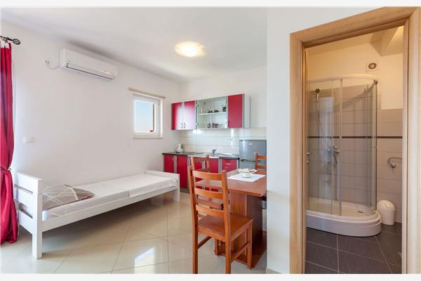 Apartment A1, for 3 persons