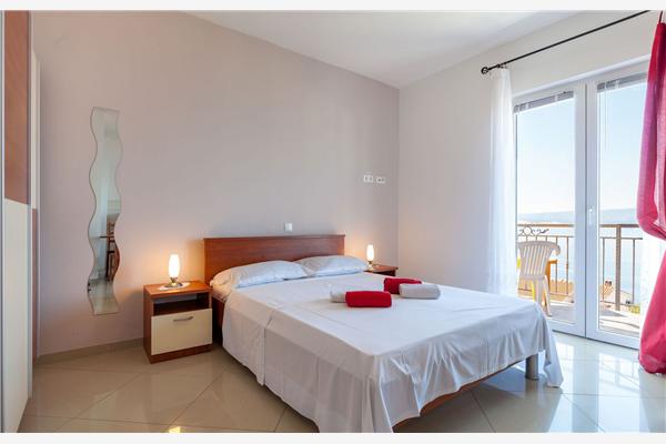 Apartment A1, for 3 persons