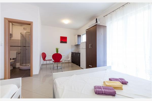 Apartment A2, for 3 persons