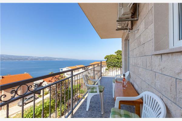 Apartment A3, for 6 persons