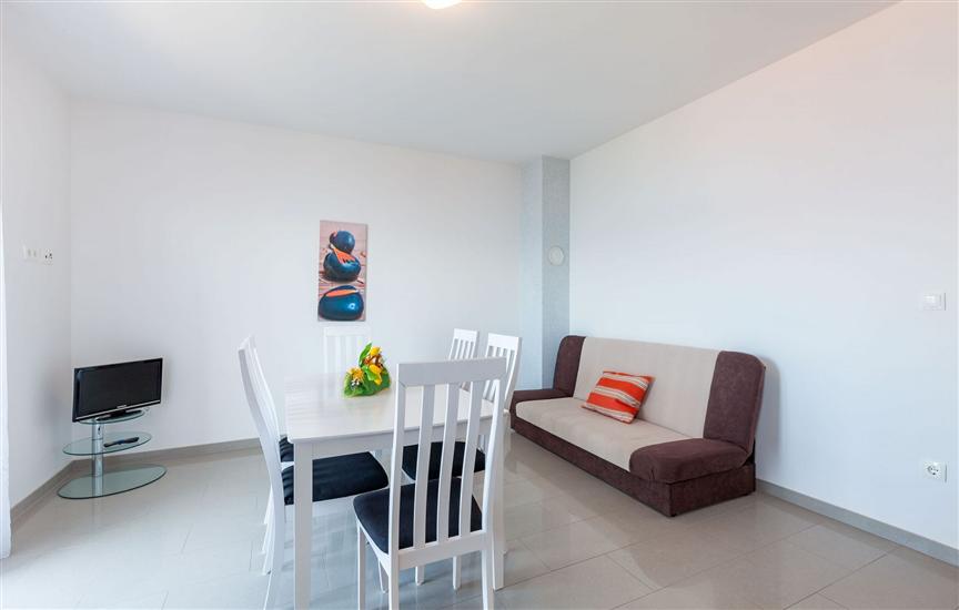 Apartment A3, for 6 persons
