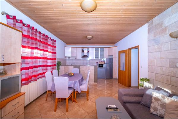 Apartment A1, for 4 persons