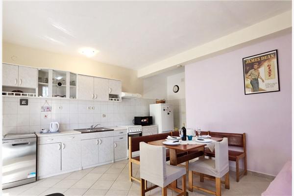 Apartman A2, na 4 osebe