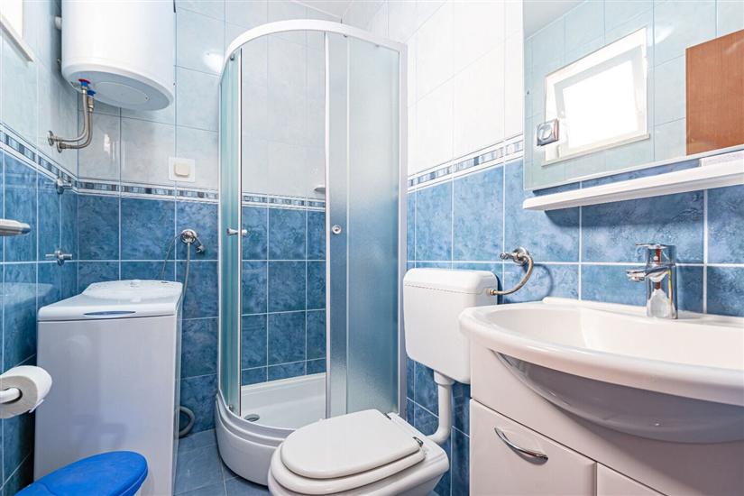 Apartment A2, for 3 persons