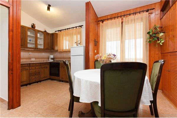 Apartment A2, for 4 persons