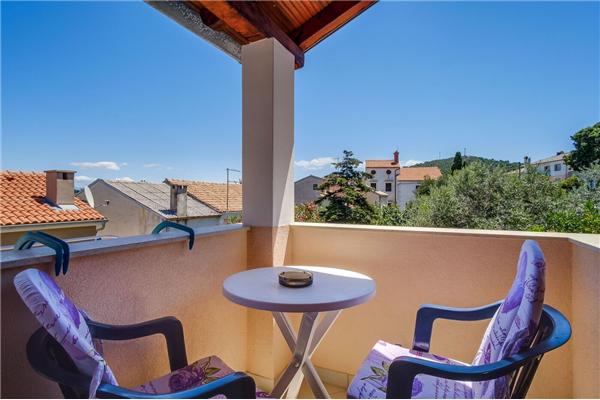 Apartment A2, for 3 persons