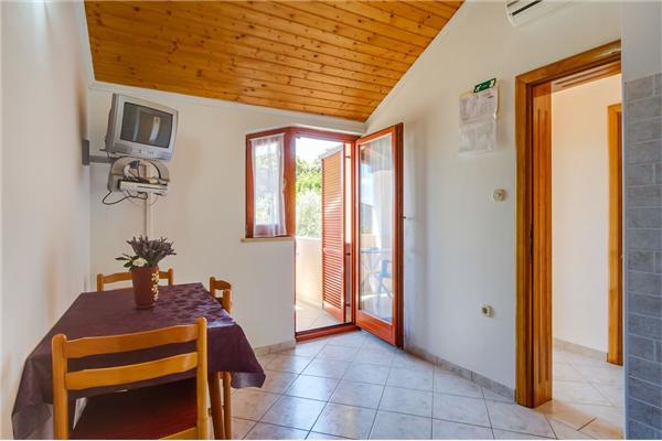 Apartment A2, for 3 persons