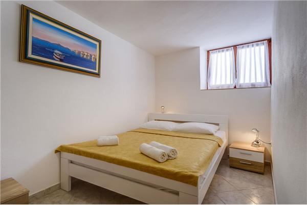 Apartment A3, for 3 persons