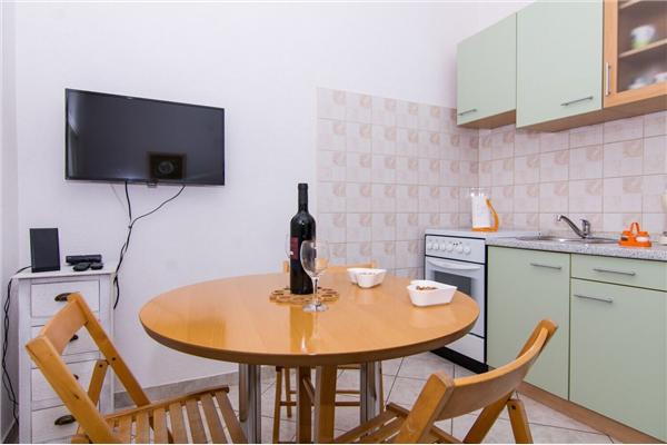 Apartment A1, for 2 persons