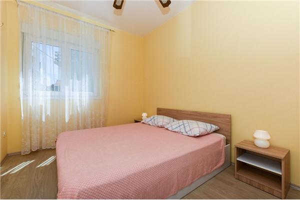 Apartment A1, for 6 persons