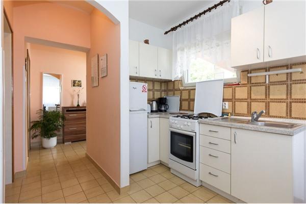 Apartment A1, for 5 persons