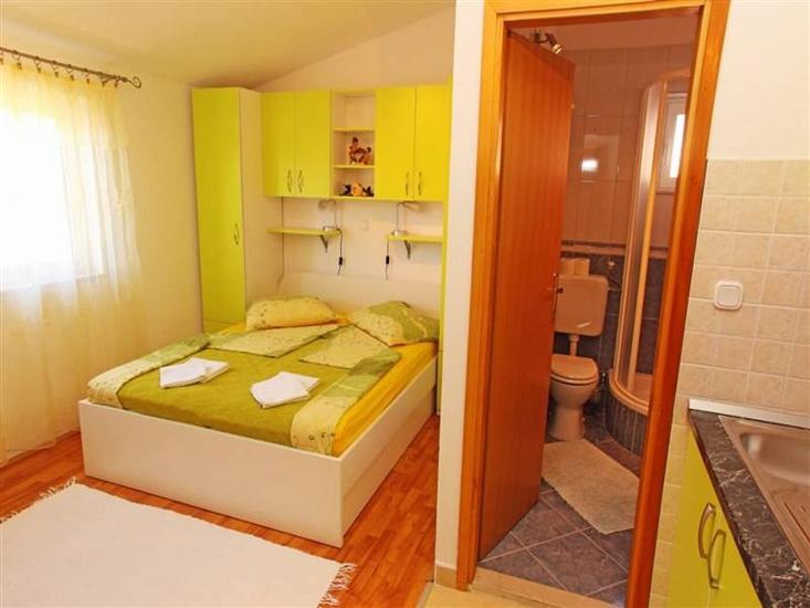 Apartment A4, for 2 persons
