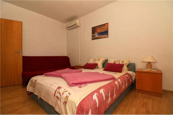 Apartment A1, for 3 persons