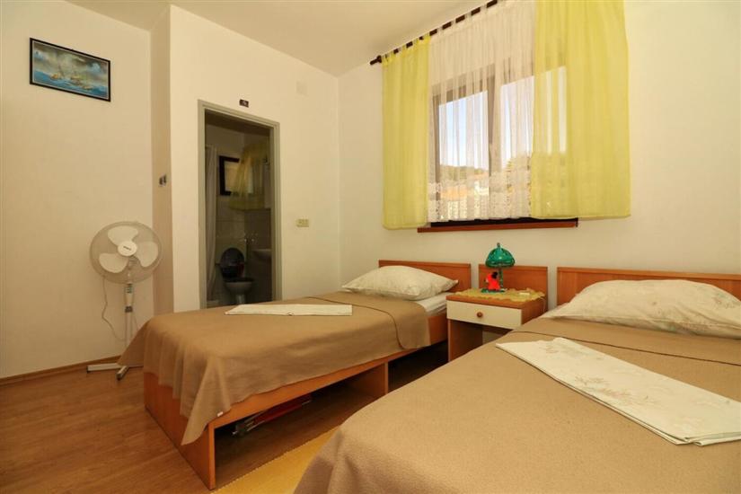 Apartment A2, for 4 persons