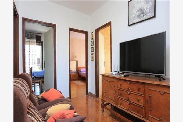 Apartment A3, for 6 persons