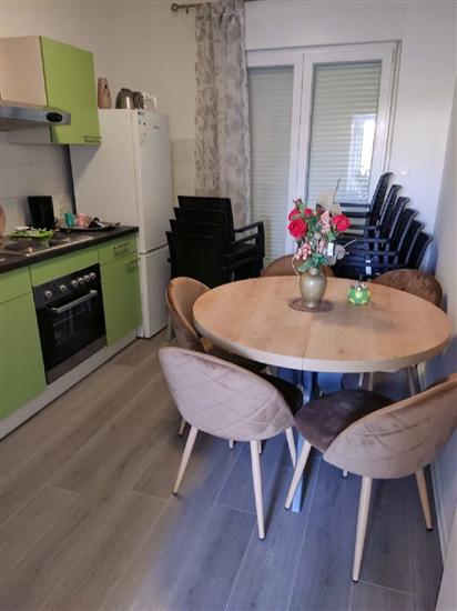 Apartment A3, for 6 persons