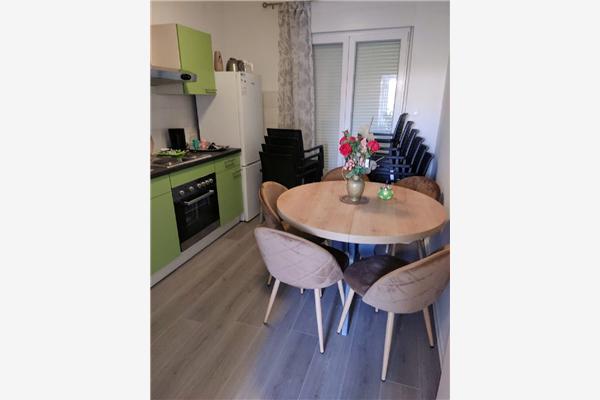 Apartment A3, for 6 persons