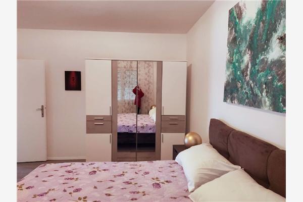 Apartment A3, for 6 persons