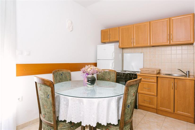Apartment A2, for 4 persons