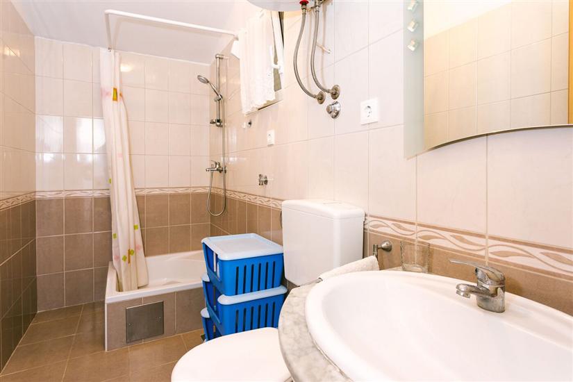 Apartment A2, for 4 persons