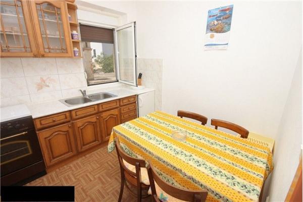 Apartment A2, for 4 persons