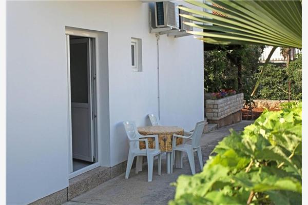 Apartment A5, for 3 persons