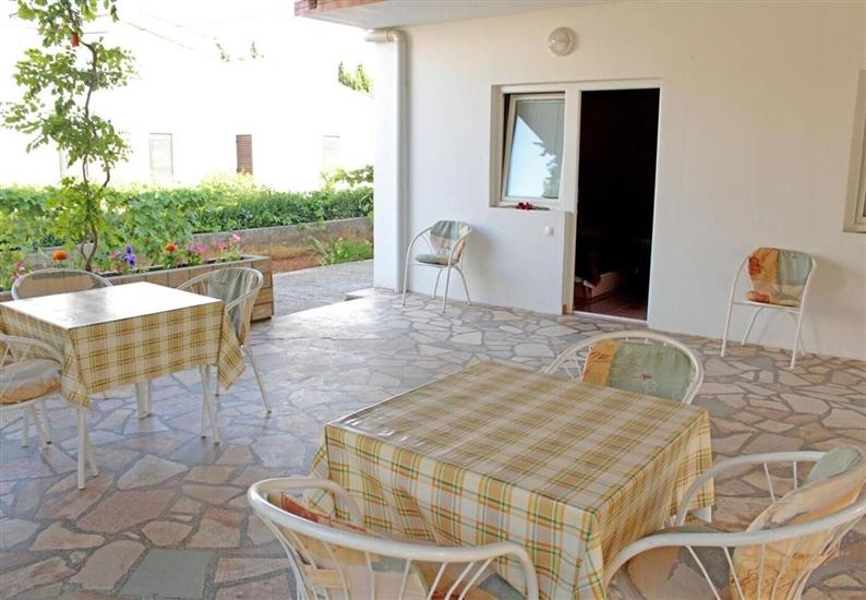 Apartment A7, for 2 persons