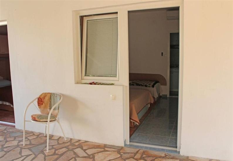 Apartment A7, for 2 persons